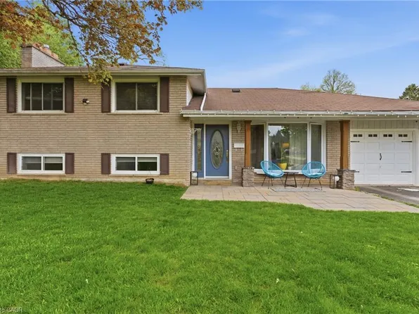 197 Burbank St, Halton Hills, ON L7J 1S9