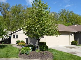 33120 Cedar Branch Cir, North Ridgeville, OH 44039