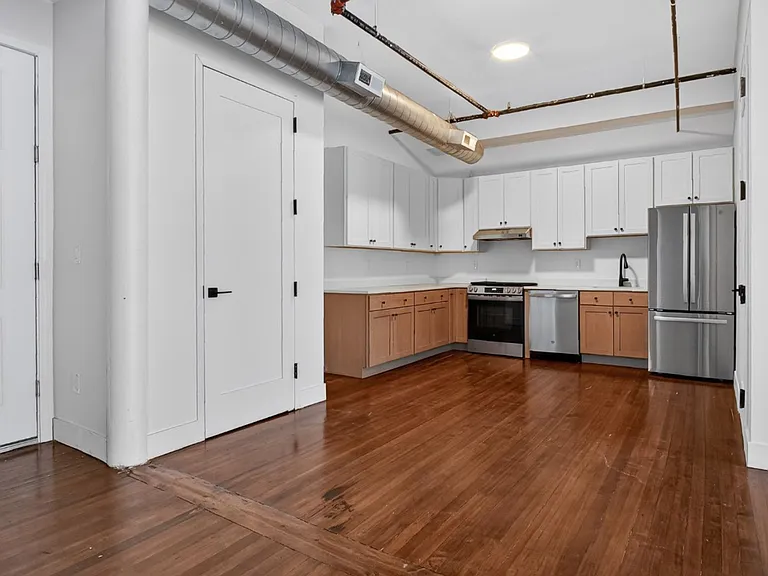 813 Chapel St — Photo 60