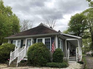 18 Pleasant Ave, Wallkill, NY 12589