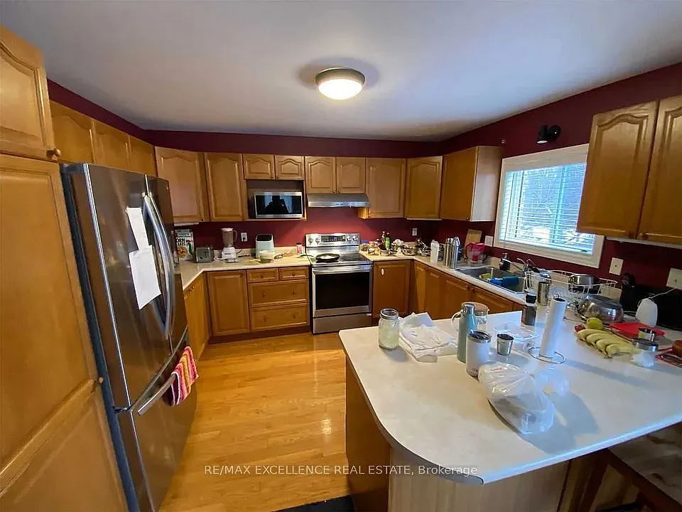 3 bed, $2,599 — Photo 4