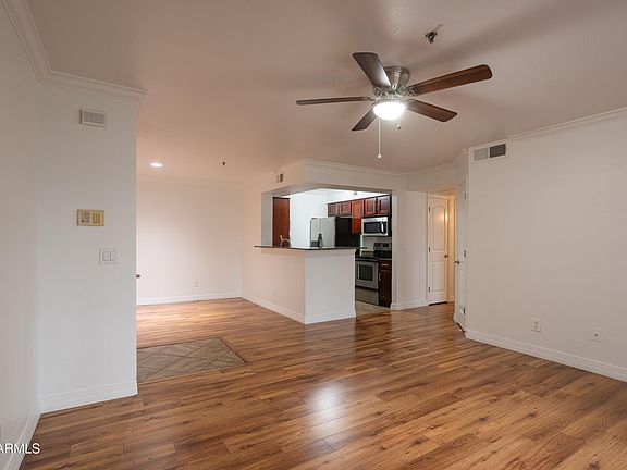 3rd image of 2025 E CAMPBELL Avenue #120