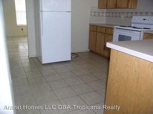 5th image of 2800 Kerrville Ct APT A