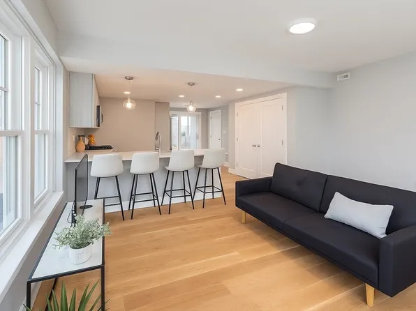 98 Prescott St #1C, Boston, MA 02128