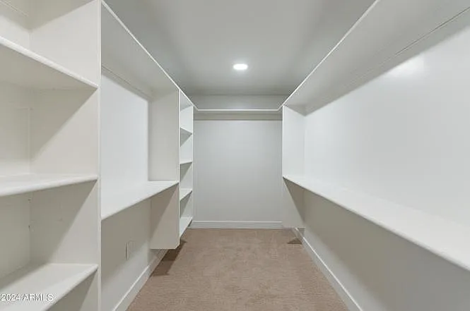 938 W Mission Ln — Photo 16