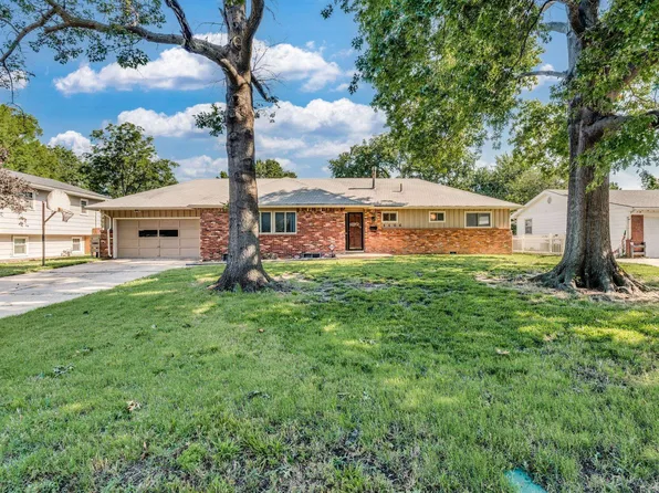 4406 W 17th St N, Wichita, KS 67212