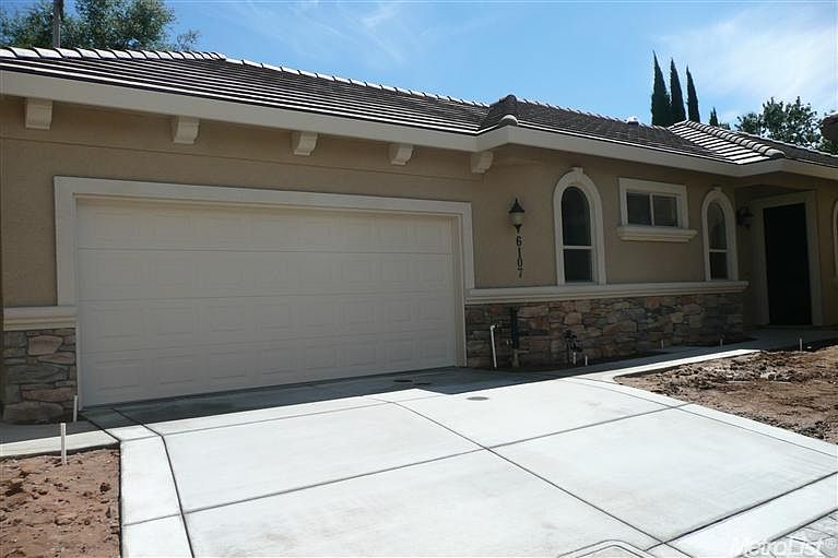 1st image of 8562 Greenback Ln #7