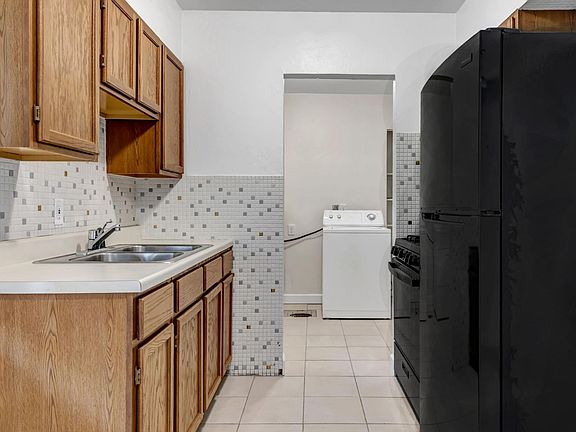 2nd image of 4446 Saint William Ct