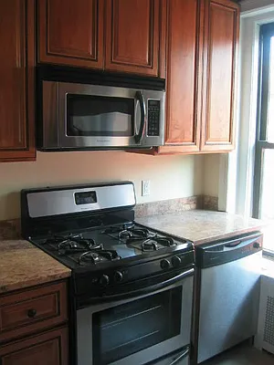 Rented by Cooper & Cooper Real Estate | media 19