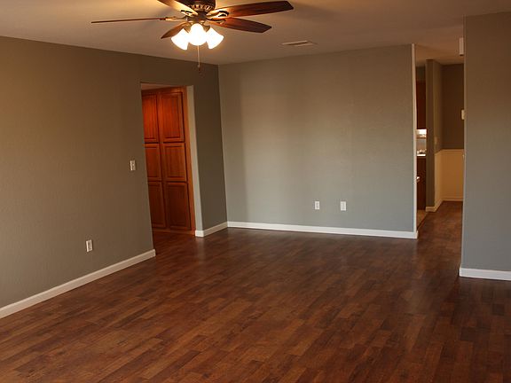 3rd image of 10367 W Carousel Dr