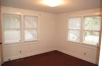 5th image of 3332 Kraft Ave