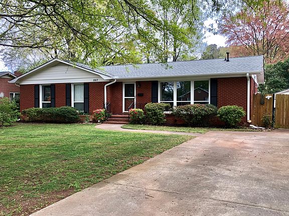 Double driveway & front