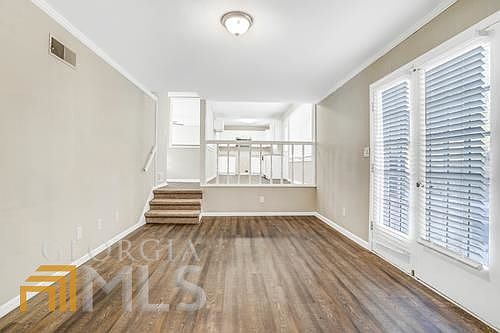 3rd image of 2831 Tony Dr