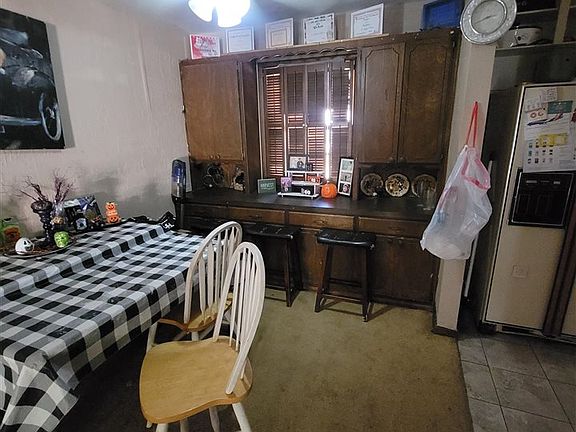 5th image of 2709 NW 25th St