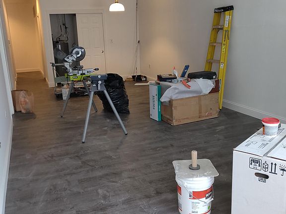 5th image of 10 Weston Ave APT 221