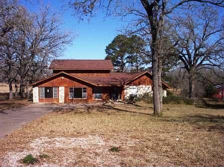1st image of 10 Shady Ln