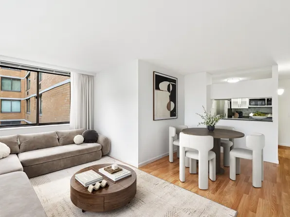 189 West 89th Street image 1 of 11