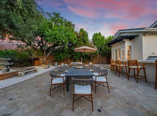 19221 Wells Dr, Tarzana, CA 91356