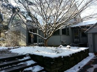 31 Fieldstone Rd, Westwood, MA 02090