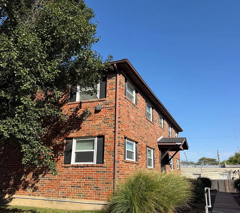 6727 Colony Acres