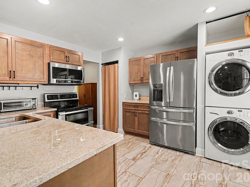 1st image of 4605 Hedgemore Dr Unit H