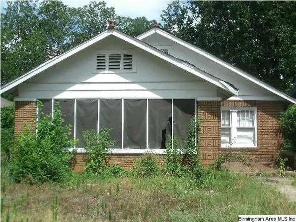 1612 Arlington Ave, Bessemer, AL 35020