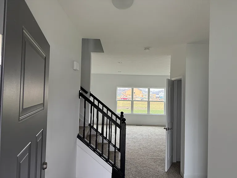 3022 Willett Way — Photo 2
