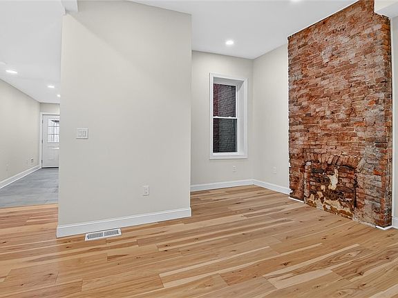 5th image of 1234 Palo Alto St
