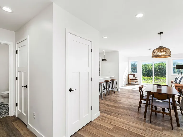 2108 Cottage Hill Cir — Photo 17