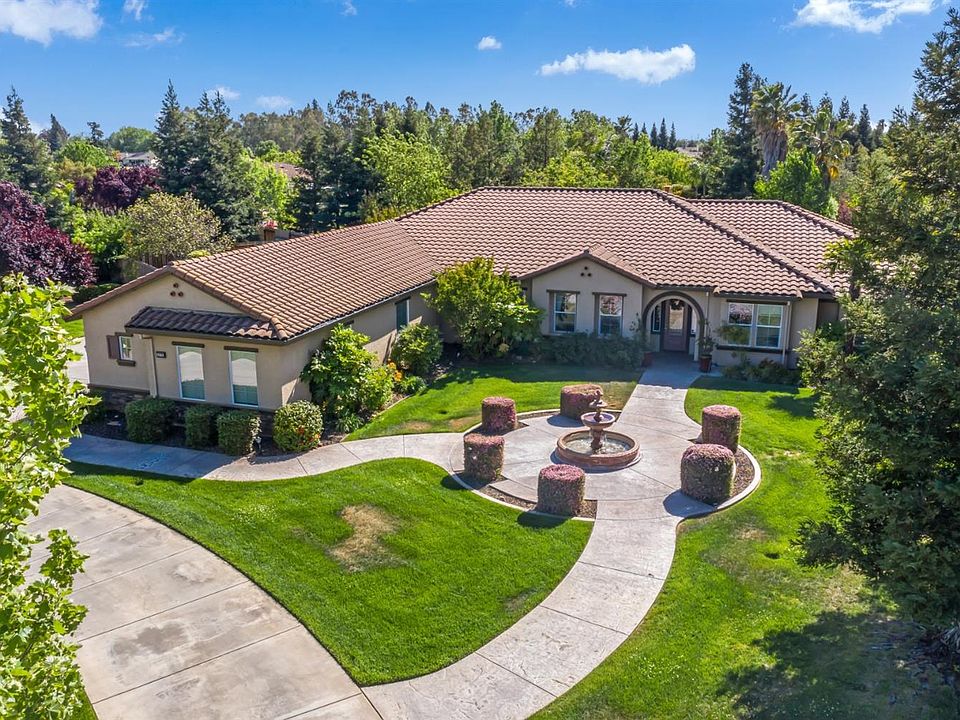 1st image of 9346 Silverhollow Ln
