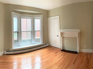 15 Bramhall St APT 1, Portland, ME 04102