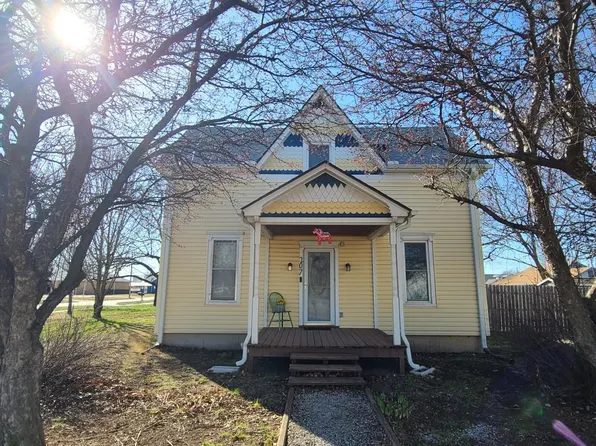 207 N Roosevelt St, Lindsborg, KS 67456