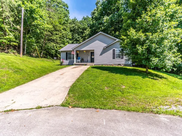 25 Vada Dr, Irvine, KY 40336