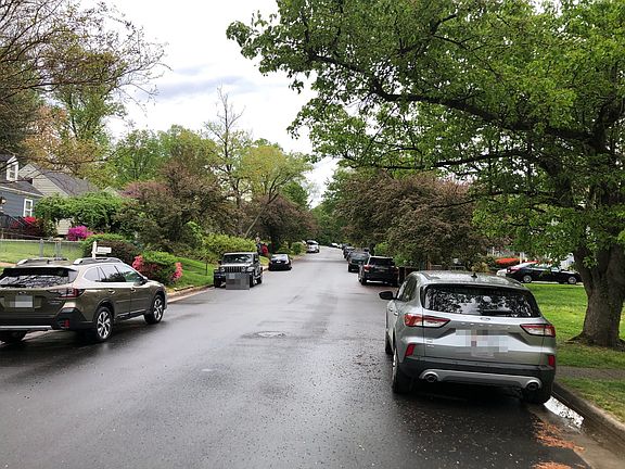 4th image of 2819 Bolling Rd