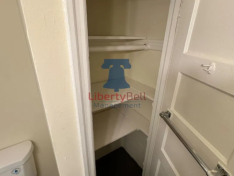 1336 W Hunting Park Ave — Photo 6