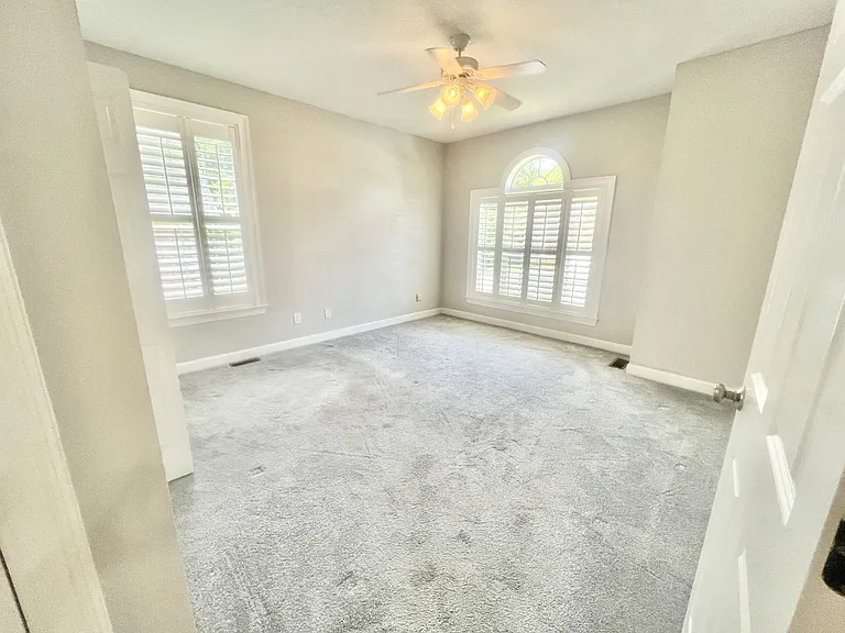 606 Trillium Ct — Photo 7