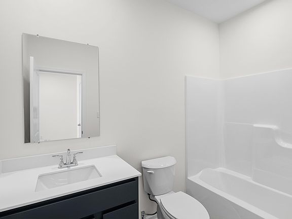 4th image of 6175 River Run Ave