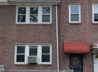 3428 93rd St, Flushing, NY 11372