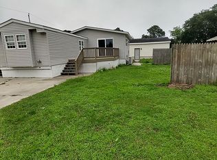 39092 Mumford St, Greenbackville, VA 23356