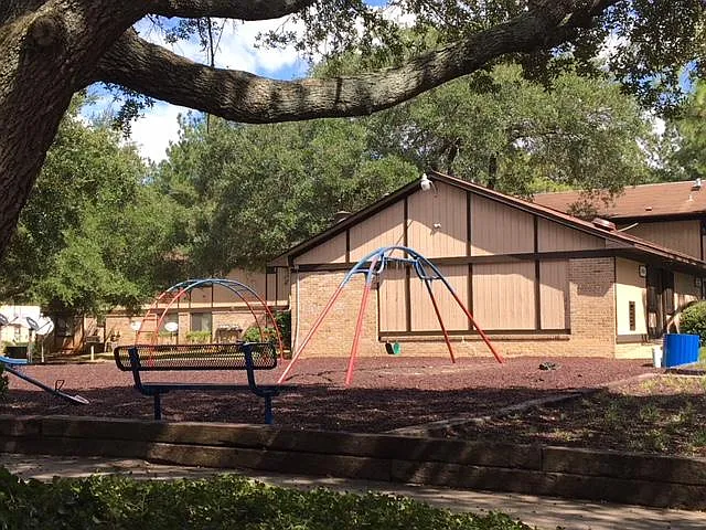 Hannah Heights — Photo 3