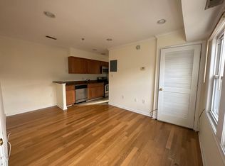 1001 16th St NE APT 102, Washington, DC 20002