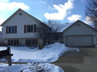 4494 56th St NW, Rochester, MN 55901