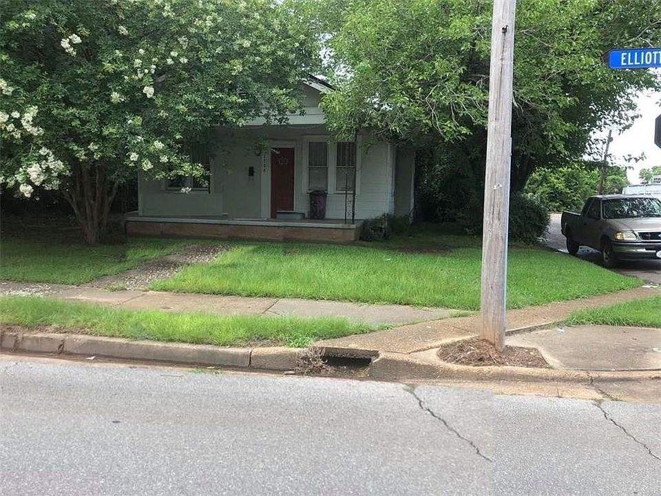 2nd image of 1760 Elliott St