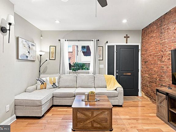 5th image of 2527 S Fairhill St