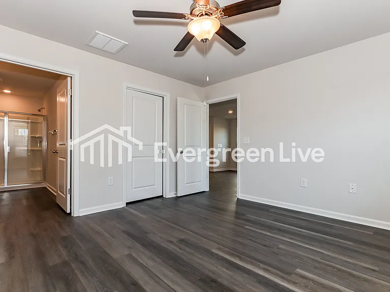 2296 Courtina Way — Photo 7