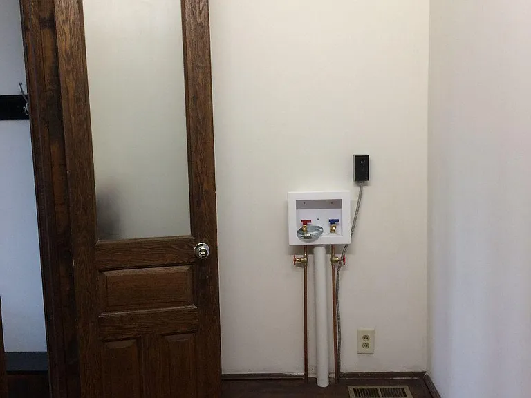 1533 Green St #1E — Photo 24