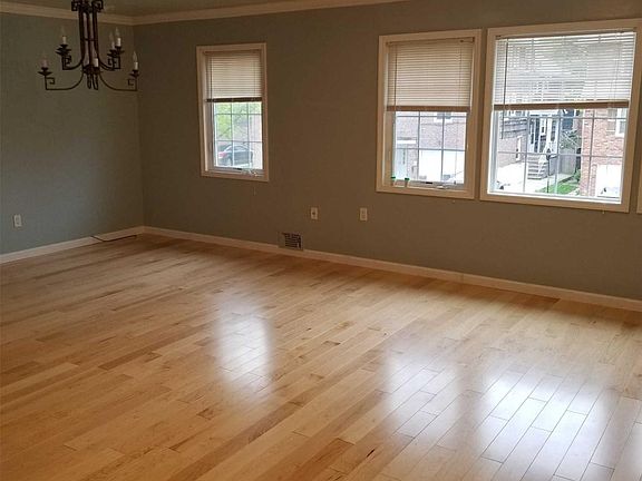4th image of 5717 226th St Fl 2nd