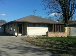 1923 Simmons St, Salina, KS 67401
