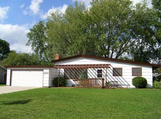 2800 Ohenry Rd, Brooklyn Center, MN 55430