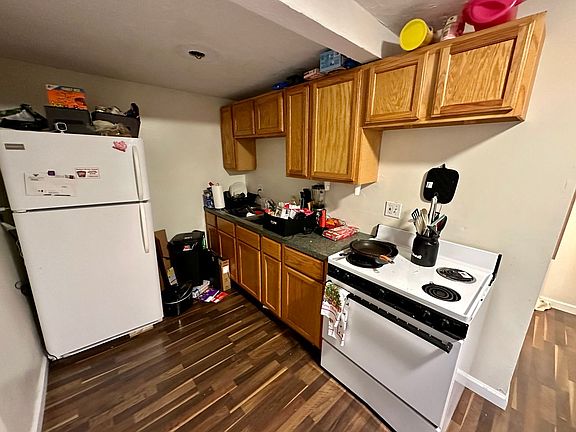 3rd image of 50 May St APT A
